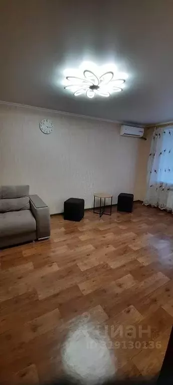1-к кв. Саратовская область, Саратов Миллеровская ул., 33 (44.3 м) - Фото 1