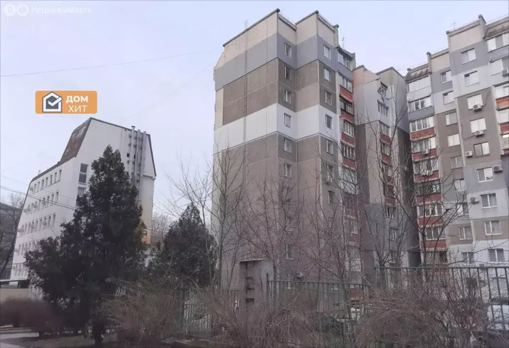 3-комнатная квартира: Симферополь, Комсомольская улица, 4 (82 м) - Фото 1