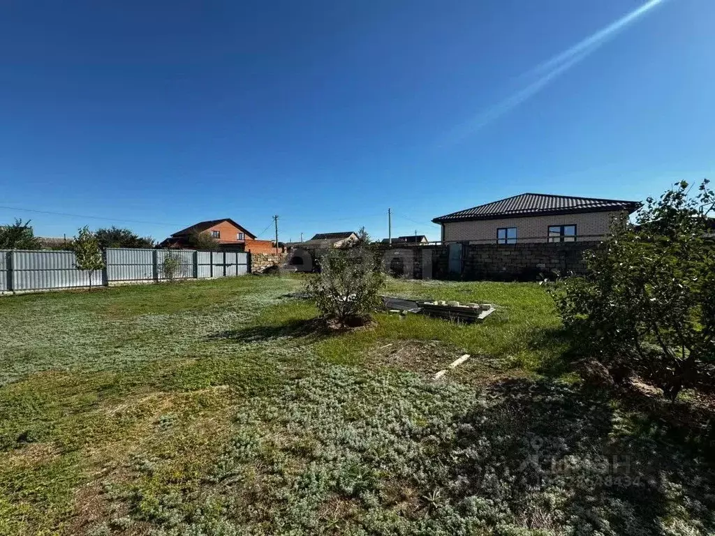 Дом в Калмыкия, Элиста ул. Скрипкина, 52 (94 м) - Фото 1