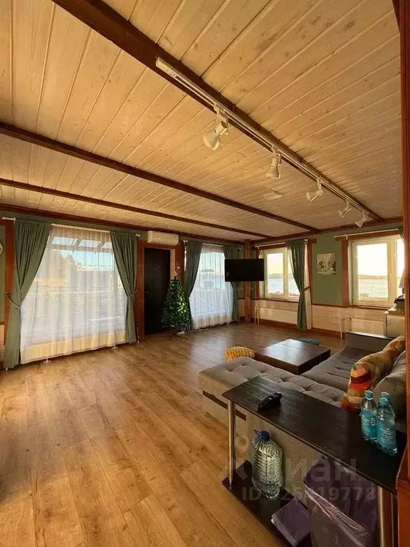 Дом в Карелия, Питкярантский муниципальный округ, д. Рауталахти ул. ... - Фото 2