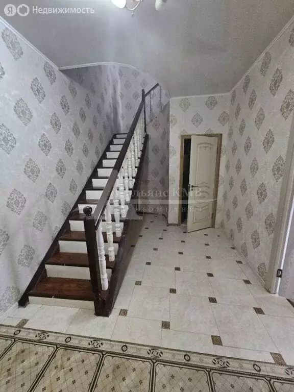 4-комнатная квартира: Георгиевск, улица Черняховского, 73 (155 м) - Фото 1