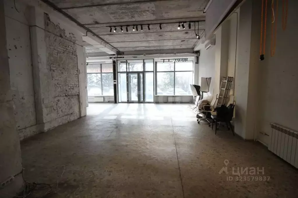 Помещение свободного назначения в Красноярский край, Красноярск ул. ... - Фото 1