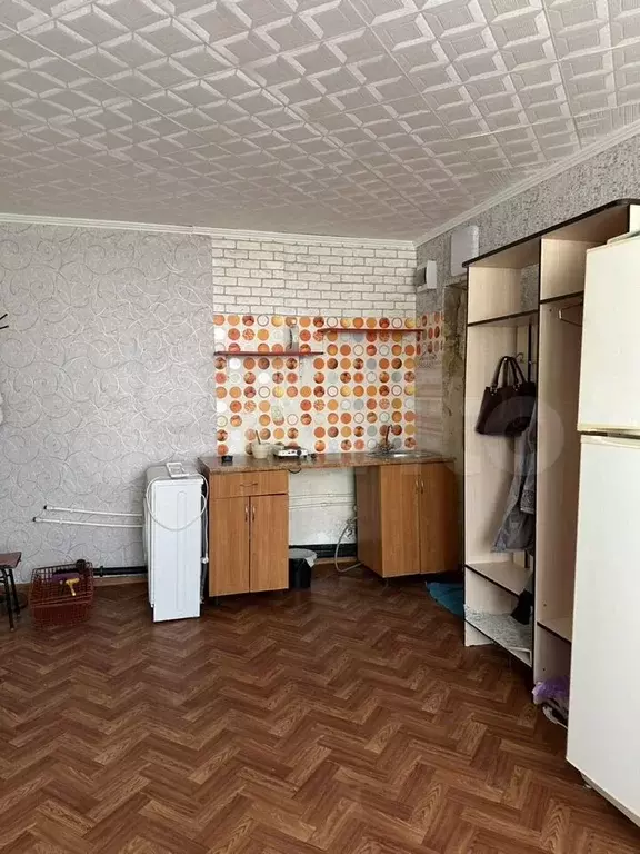 Комната 18 м в 1-к., 2/5 эт. - Фото 0
