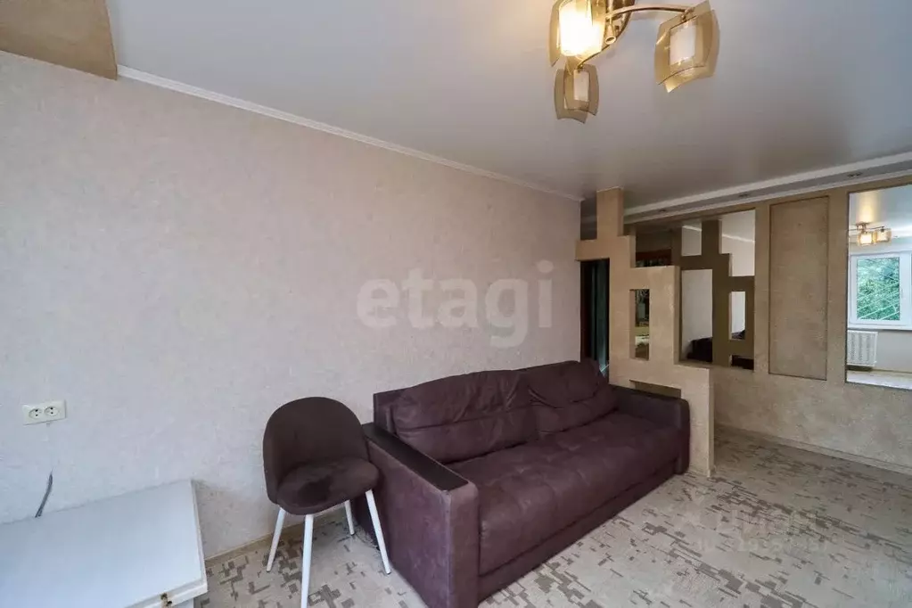 3-к кв. Кемеровская область, Кемерово просп. Ленина, 102А (58.4 м) - Фото 2