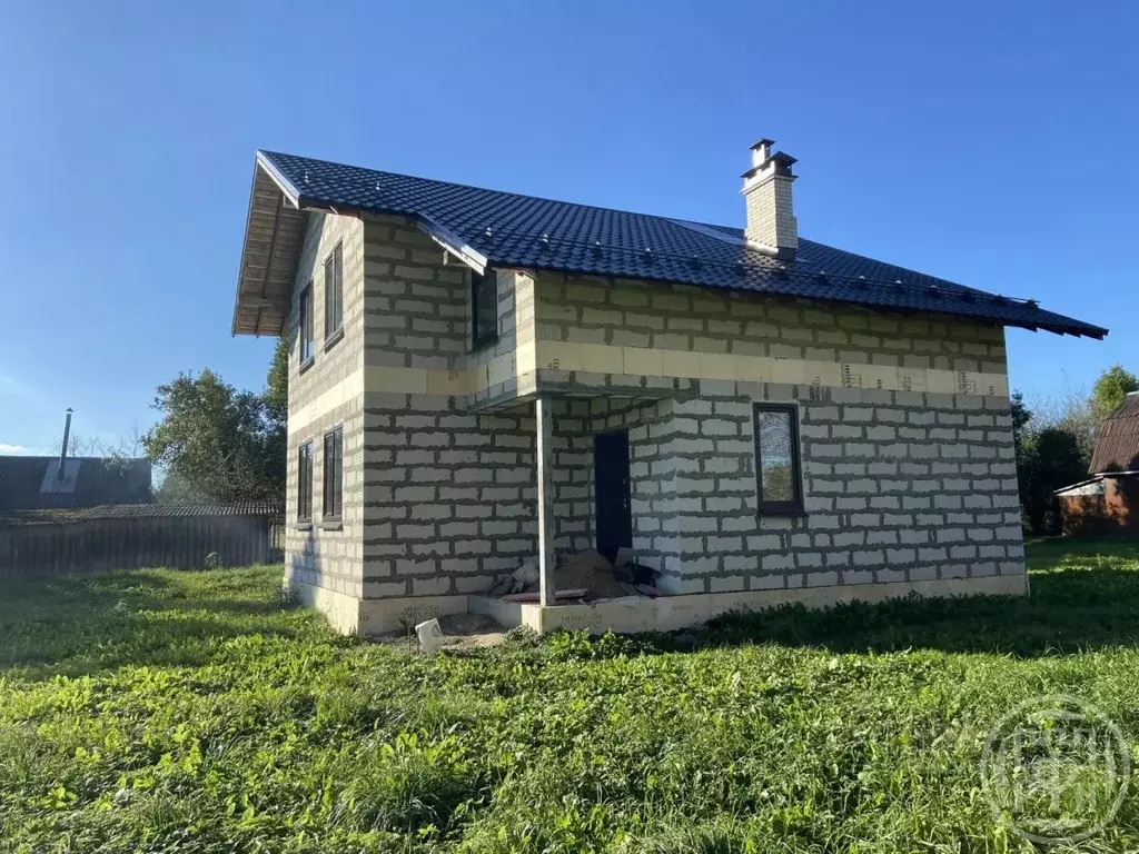 Дом в Ленинградская область, Лужский район, Володарское с/пос, пос. ... - Фото 2