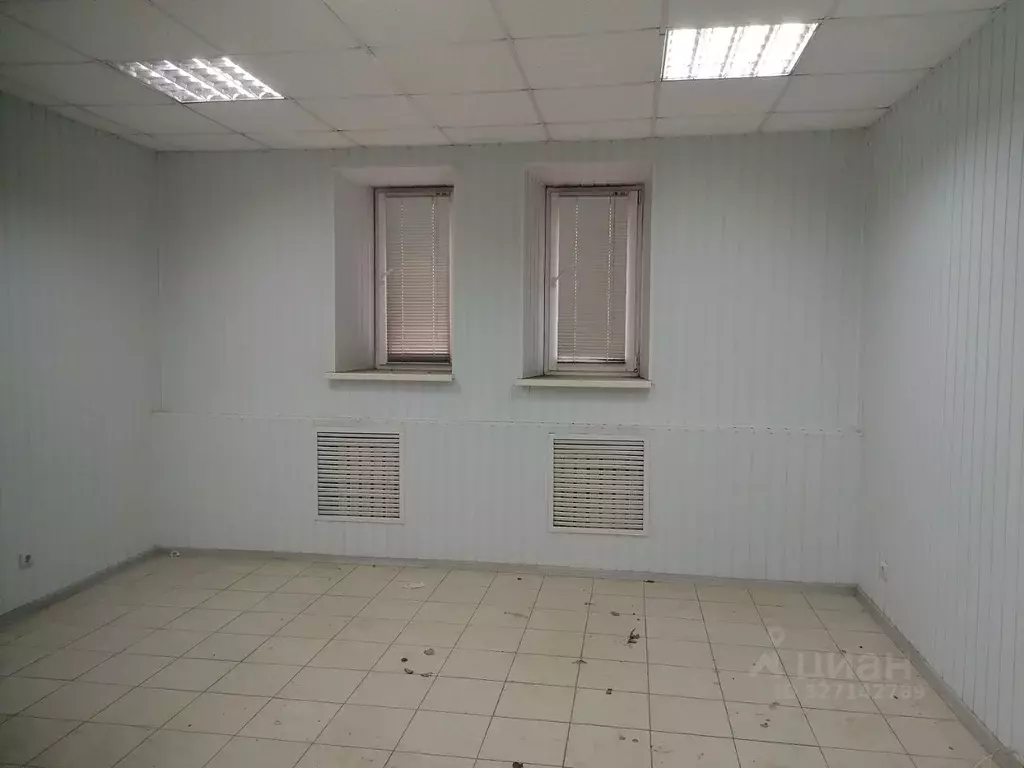 Помещение свободного назначения в Чувашия, Чебоксары Ярославская ул., ... - Фото 1