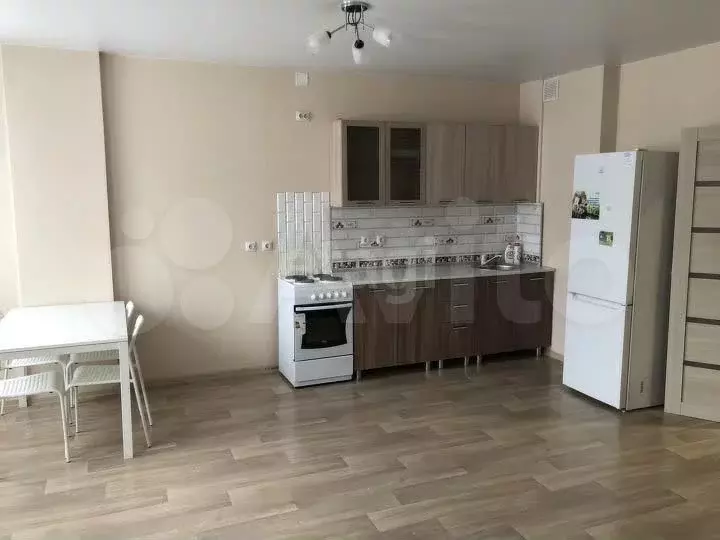 2-к. квартира, 65 м, 2/8 эт. - Фото 1
