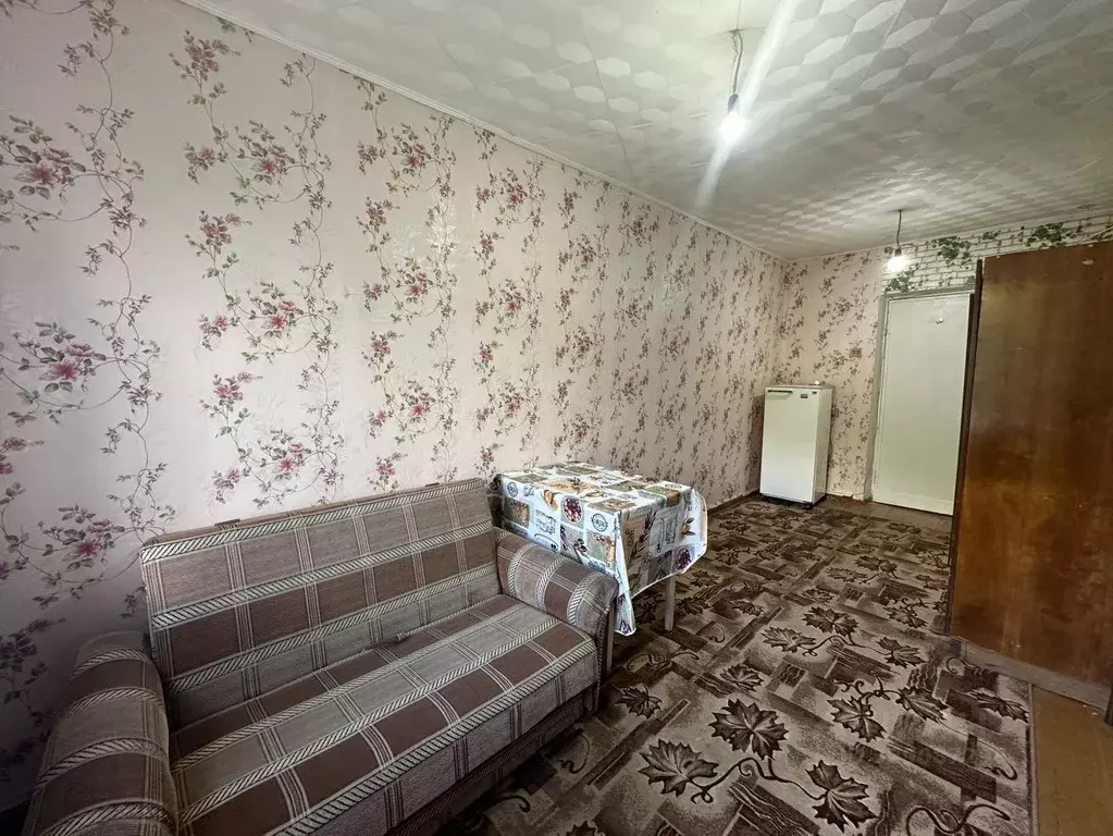 Комната Кировская область, Киров Октябрьский просп., 30 (13.2 м) - Фото 1