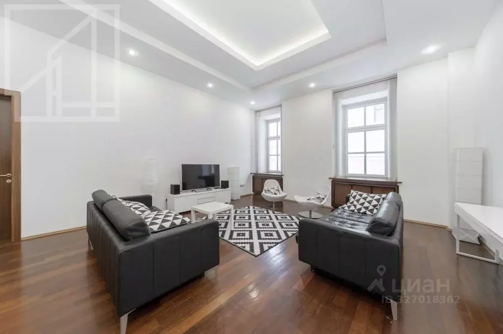 4-к кв. Москва Тверская ул., 28к1 (150.0 м) - Фото 1