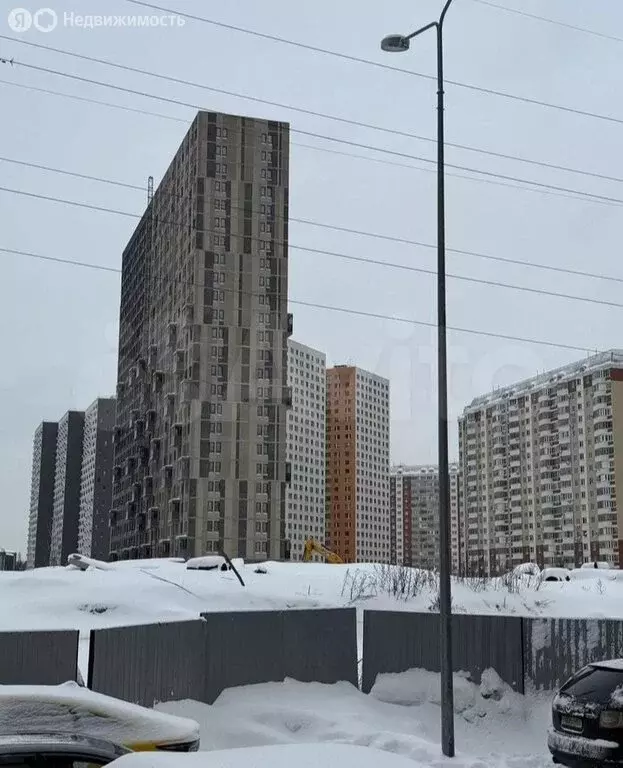 3-комнатная квартира: посёлок городского типа Путилково, Просторная ... - Фото 1