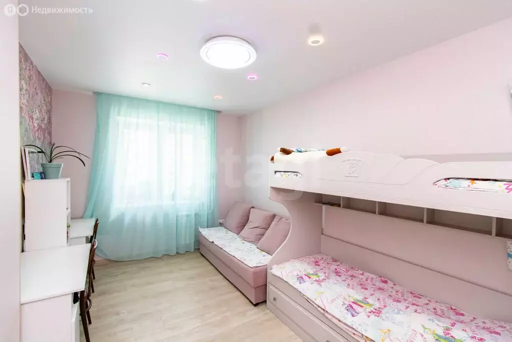 3-комнатная квартира: Тюмень, улица Мельникайте, 34к1 (80.7 м) - Фото 2