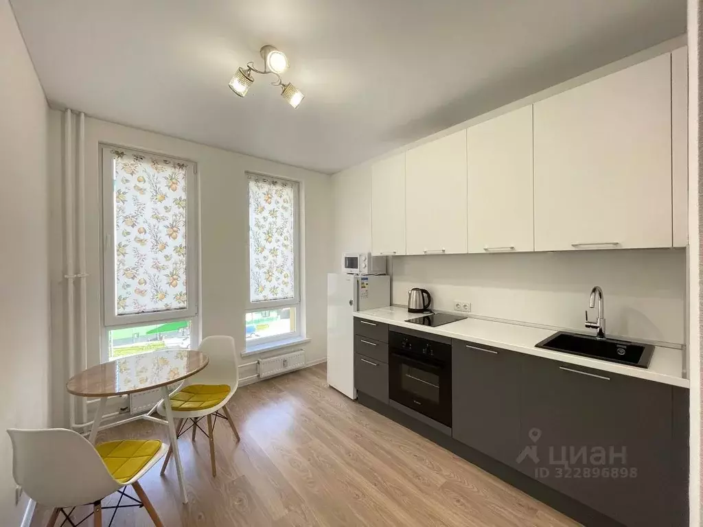 1-к кв. Тюменская область, Тюмень ул. Юрия Рогачева, 11к2 (31.7 м) - Фото 1