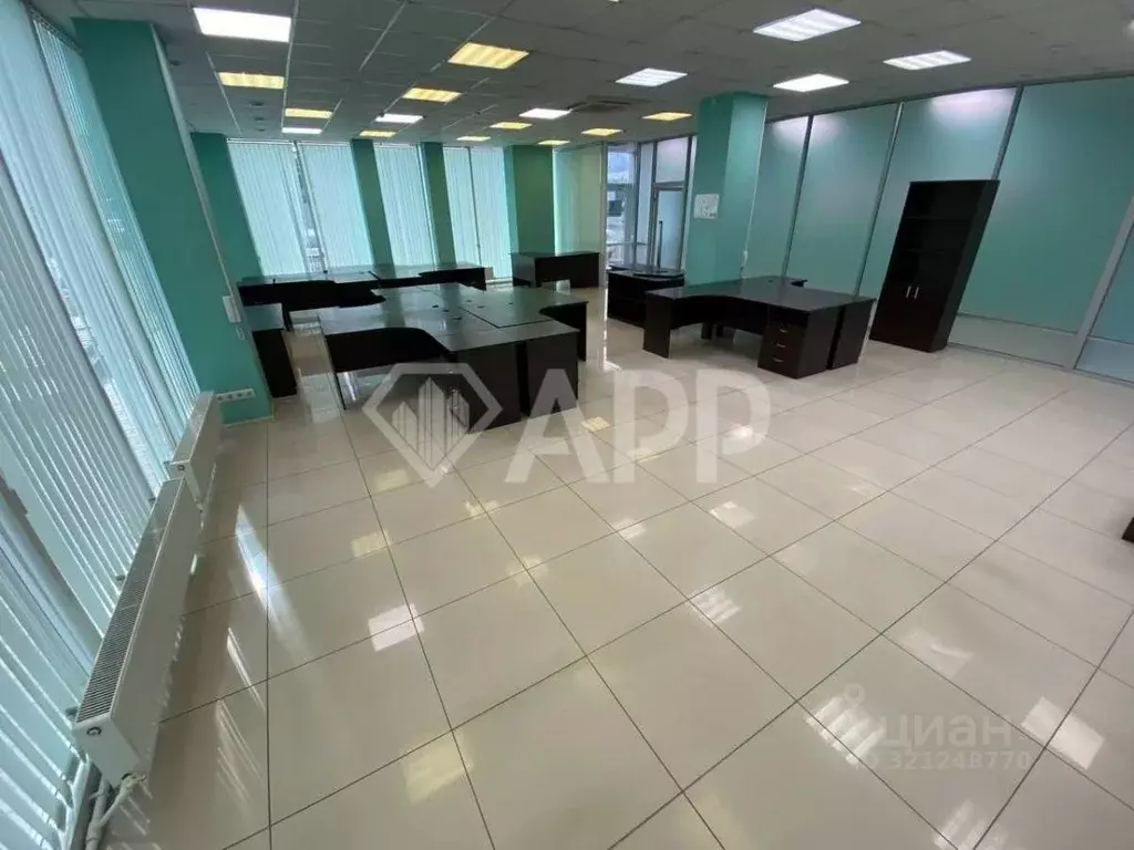 Офис в Татарстан, Набережные Челны ул. Имени Р.М. Низаметдинова, 2 ... - Фото 0