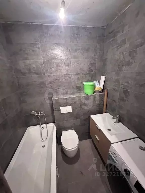 1-к кв. Тюменская область, Тюмень ул. Андрея Кореневского, 7 (32.9 м) - Фото 2