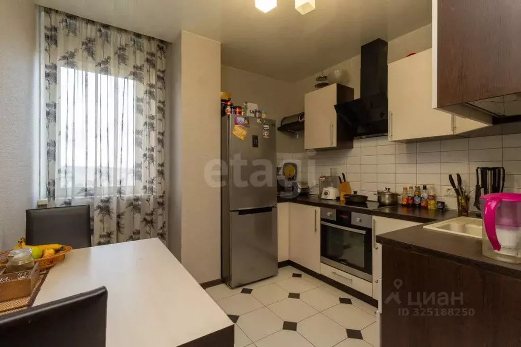 3-к кв. Красноярский край, Красноярск ул. Алексеева, 51 (72.6 м) - Фото 1