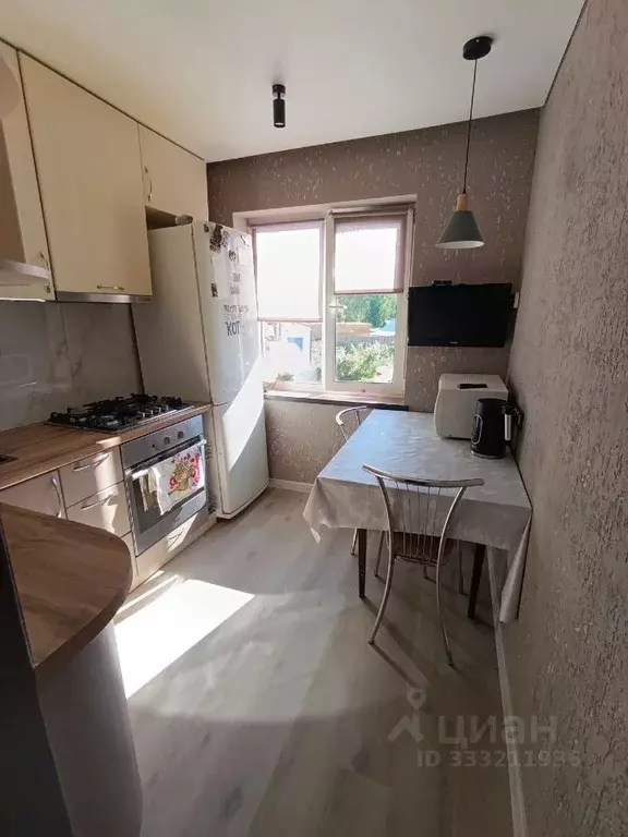 3-к кв. Коми, Сыктывкар ул. Морозова, 45 (61.0 м) - Фото 1