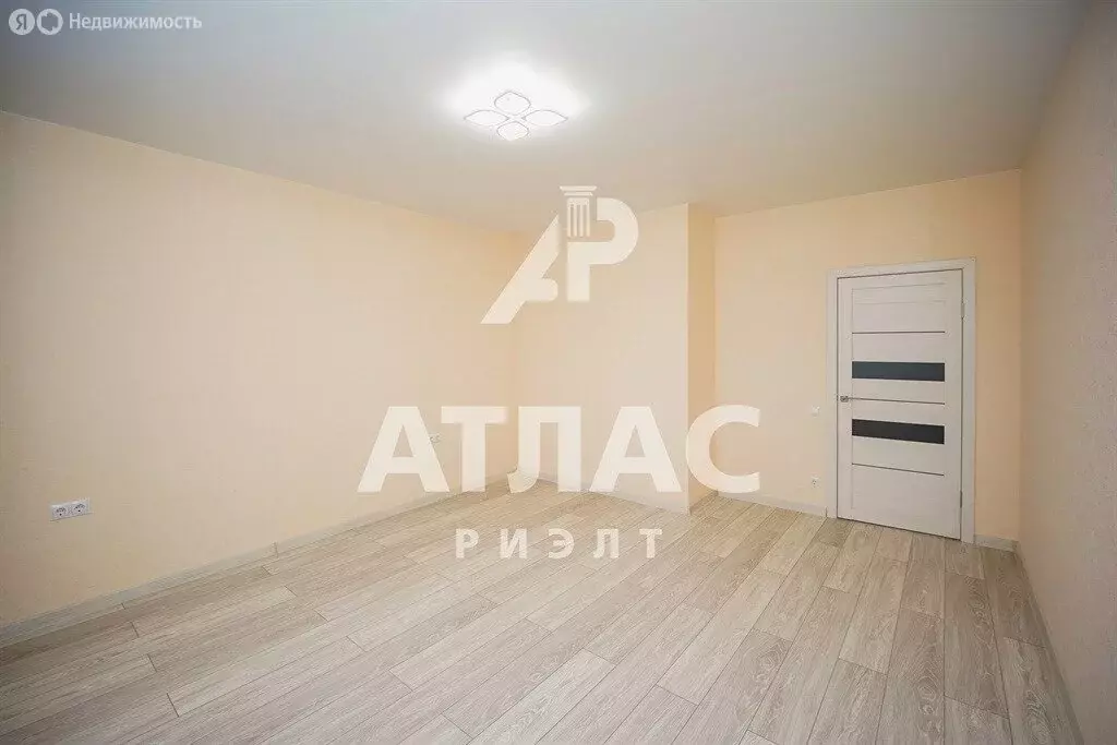 3-комнатная квартира: посёлок Ростовка, улица Михаила Врубеля, 2 (83.5 ... - Фото 1