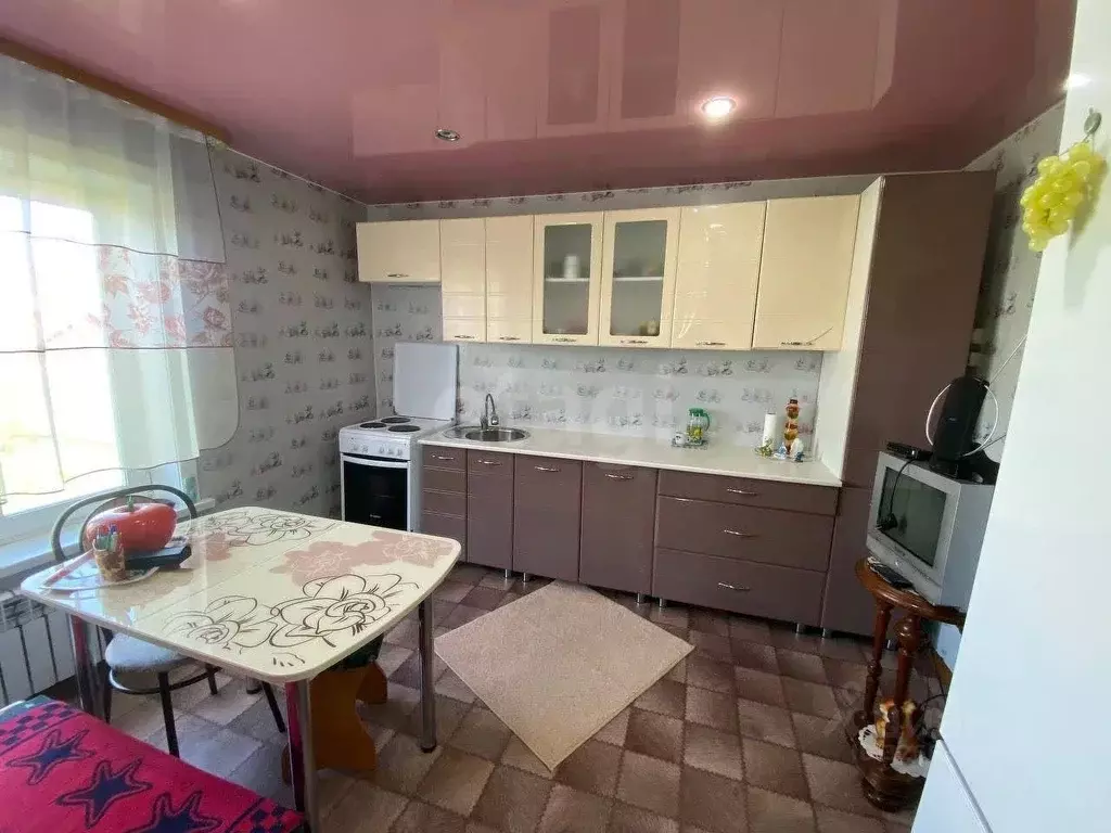 Дом в Свердловская область, Шалинский муниципальный округ, пос. Шамары ... - Фото 2