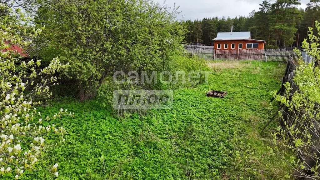 Дом в Челябинская область, Верхнеуфалейский городской округ, пос. ... - Фото 1
