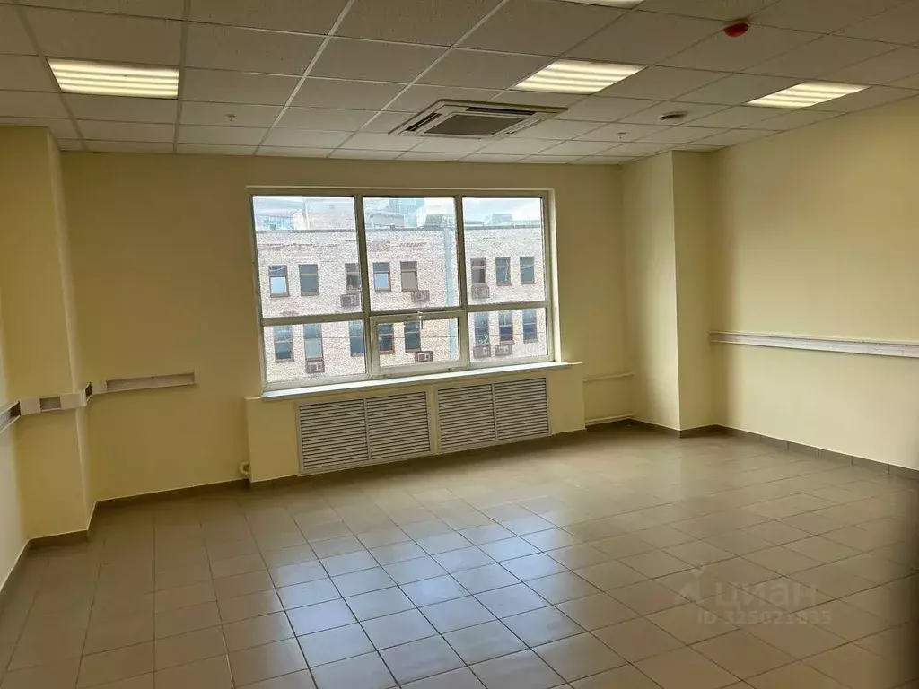 Офис в Москва ул. Мастеркова, 4 (200 м) - Фото 1