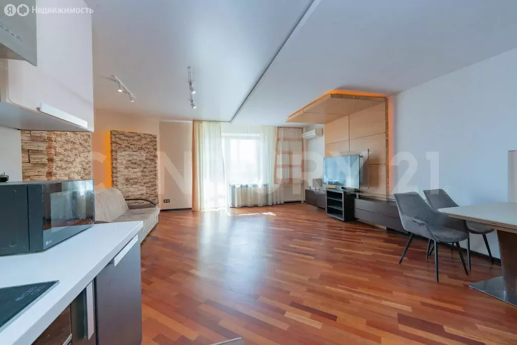 3-комнатная квартира: Пермь, бульвар Гагарина, 44А (102.5 м) - Фото 1