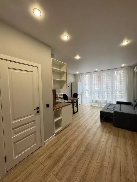 Студия Краснодарский край, Краснодар ул. Ивана Беличенко, 90 (28.0 м) - Фото 0