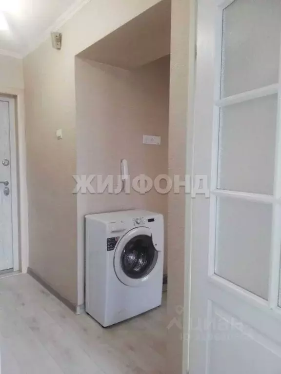 2-к кв. Новосибирская область, Новосибирск ул. Революции, 6 (45.1 м) - Фото 1