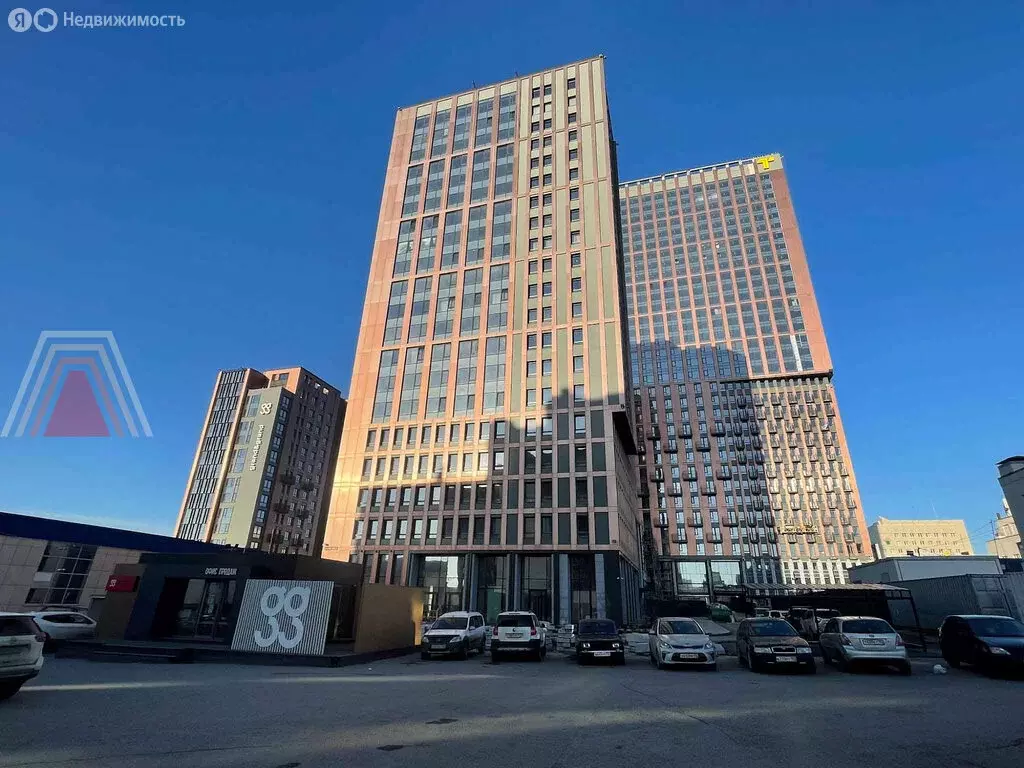 3-комнатная квартира: Уфа, бульвар Ибрагимова, 90/2 (67 м) - Фото 1