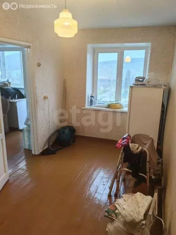 2-комнатная квартира: Златоуст, улица Карла Маркса, 37А (42 м) - Фото 1