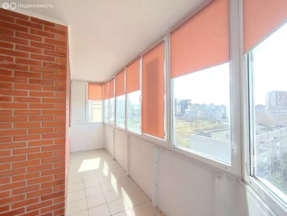 2-комнатная квартира: Анапа, улица Омелькова, 20к2 (77 м) - Фото 0