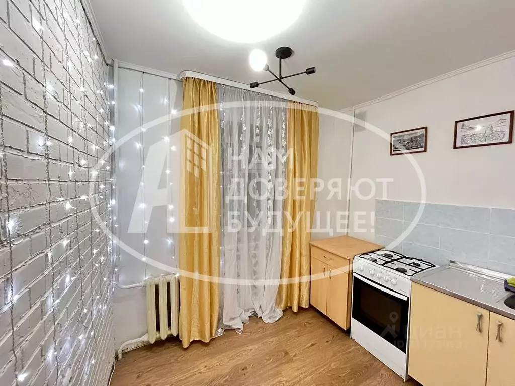 3-к кв. Пермский край, Лысьва ул. Ленина, 43 (59.0 м) - Фото 0