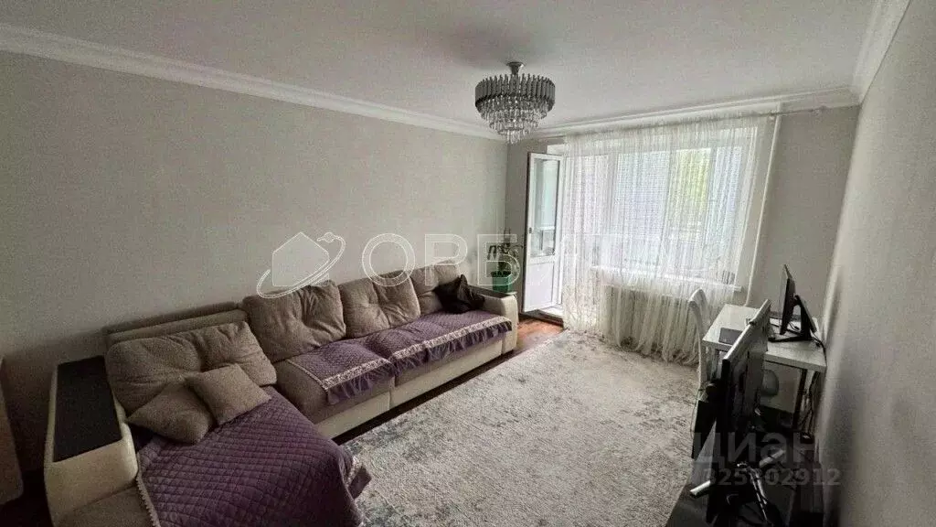 4-к кв. Тюменская область, Тюмень ул. 50 лет Октября, 30 (104.4 м) - Фото 1