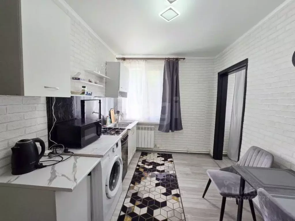 1-к кв. Белгородская область, Валуйки ул. Максима Горького, 105 (25.8 ... - Фото 1