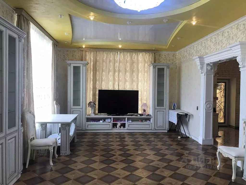 Дом в Краснодарский край, Анапа ул. Самбурова (350 м) - Фото 1