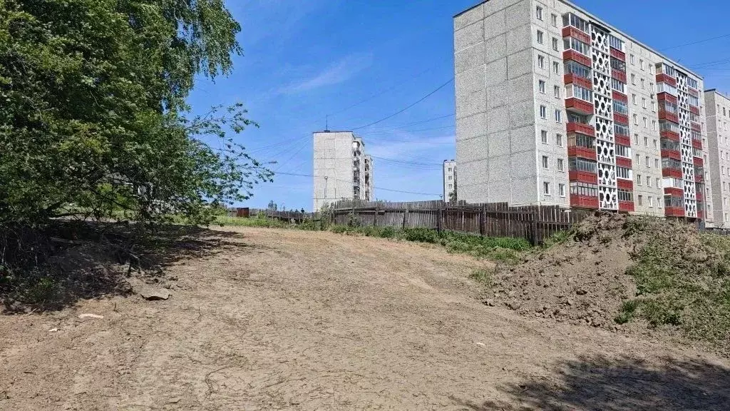 Участок в Свердловская область, Первоуральск ул. Крылова (9.0 сот.) - Фото 1