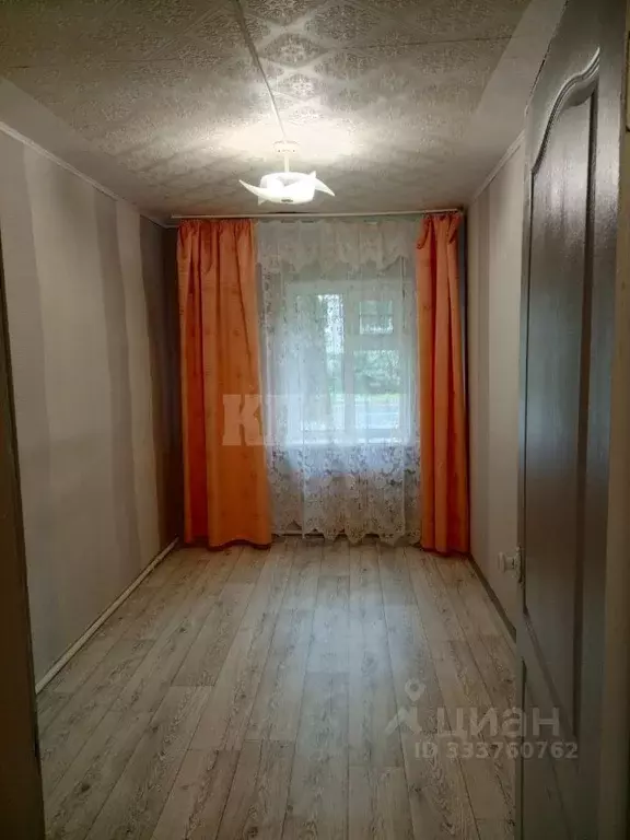 3-к кв. Вологодская область, Сокол ул. Каляева, 25 (48.0 м) - Фото 0