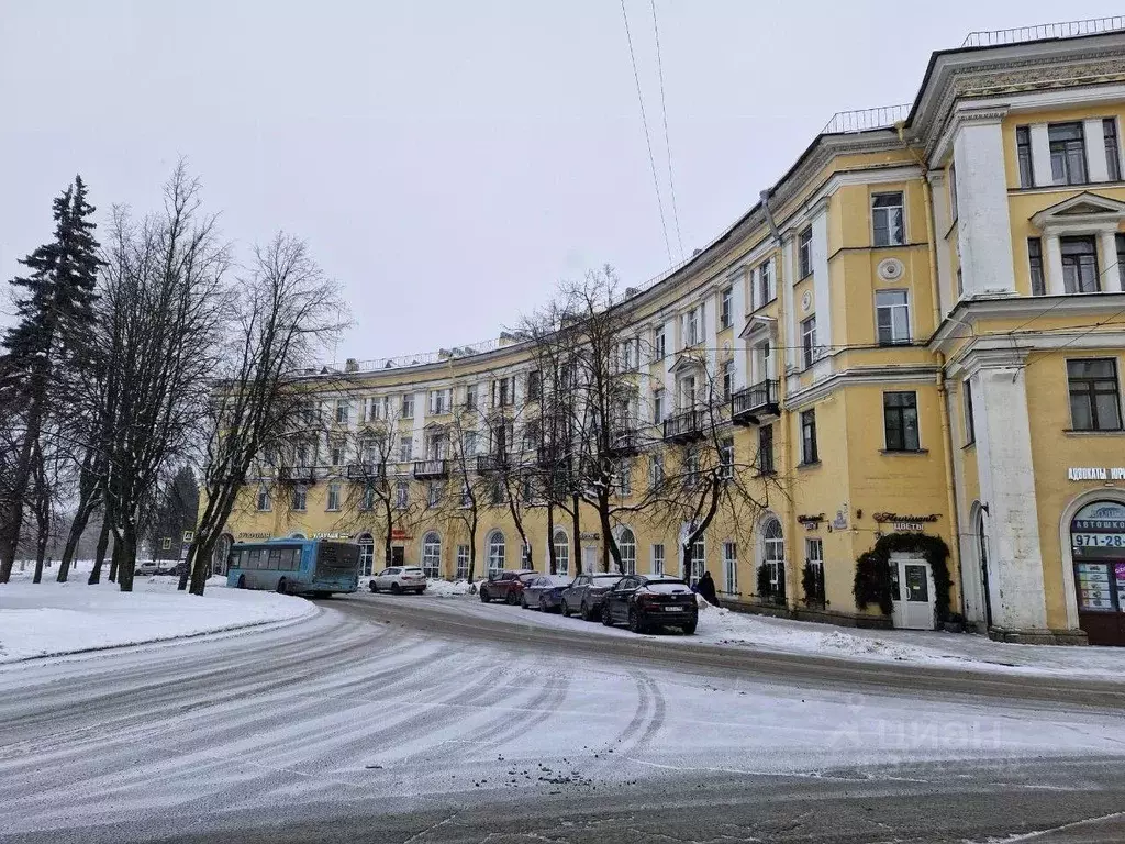 3-к кв. Санкт-Петербург, Санкт-Петербург, Колпино Октябрьская ул., ... - Фото 1