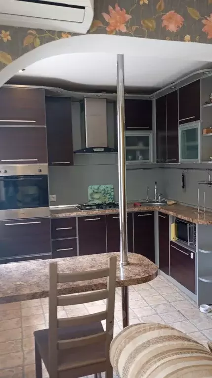 3-к кв. Омская область, Омск просп. Мира, 34Г (52.5 м) - Фото 1