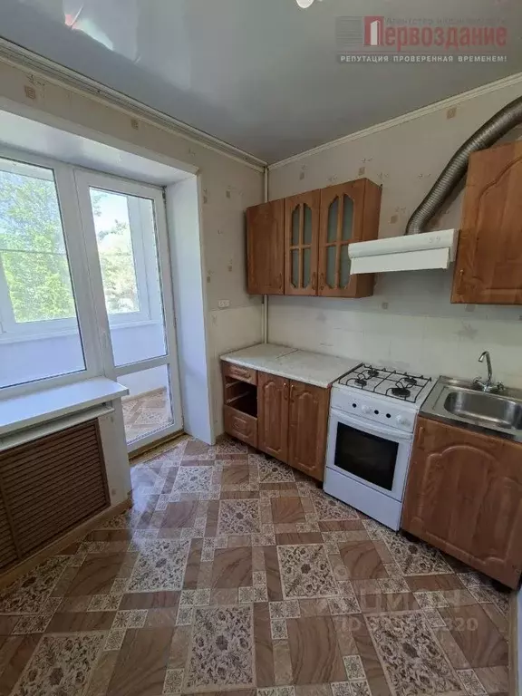 3-к кв. Астраханская область, Астрахань ул. Водников, 8к2 (59.8 м) - Фото 2