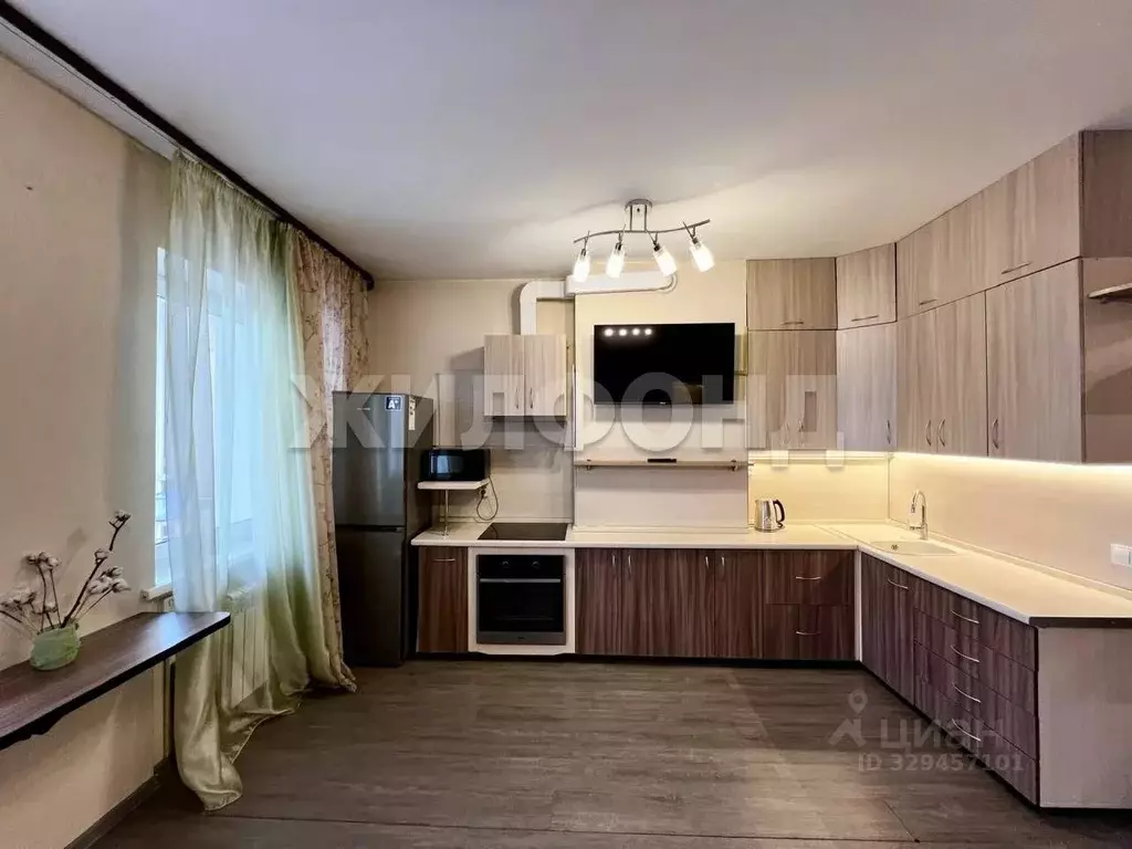 Студия Иркутская область, Иркутск ул. Семена Лагоды, 4/5 (35.0 м) - Фото 1