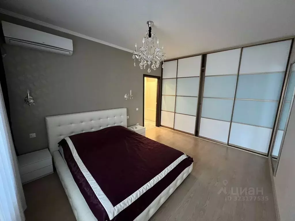 2-к кв. Хабаровский край, Хабаровск ул. Гамарника, 8 (70.0 м) - Фото 1