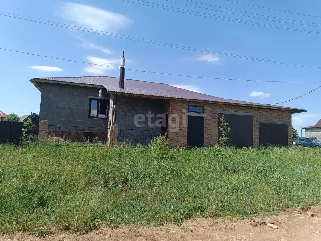 Дом в Башкортостан, Бирск ул. Королева (98 м) - Фото 1