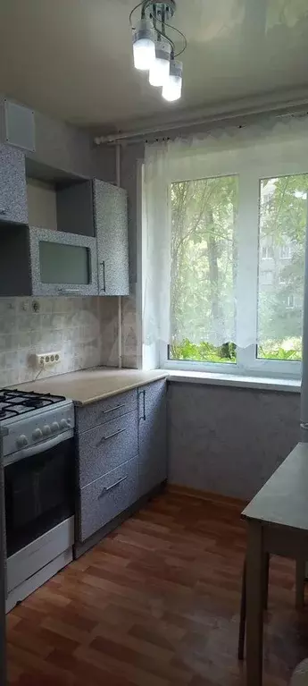 2-к. квартира, 48 м, 1/5 эт. - Фото 0