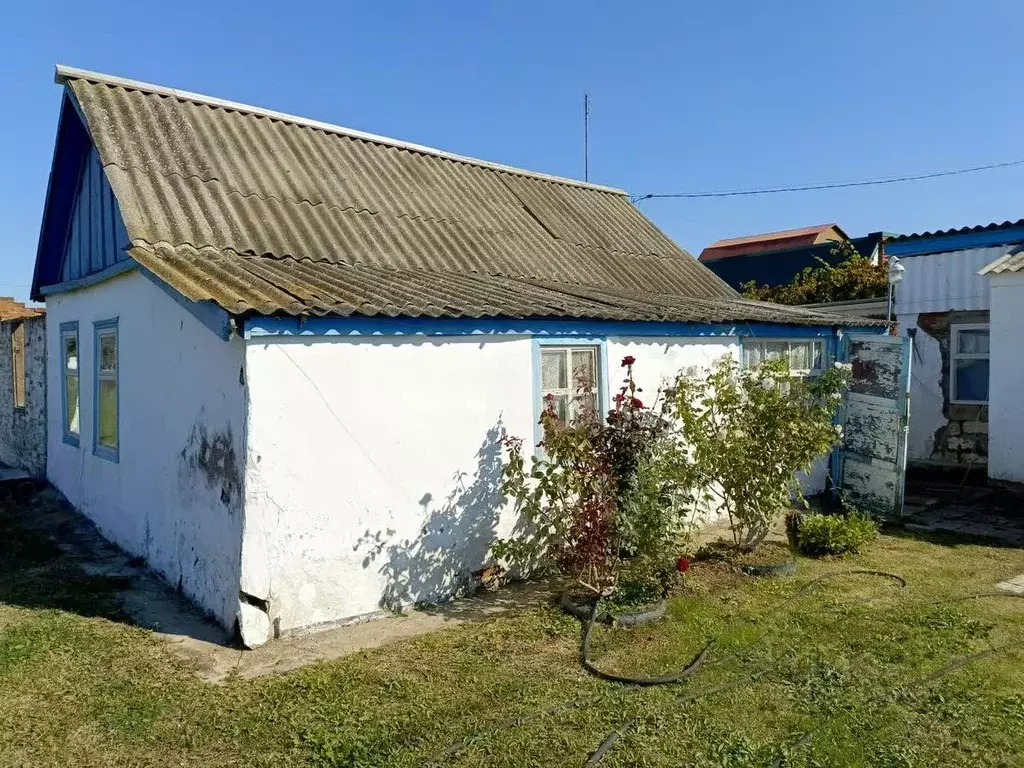 Дом в Краснодарский край, Темрюкский район, Ахтанизовское с/пос, пос. ... - Фото 2