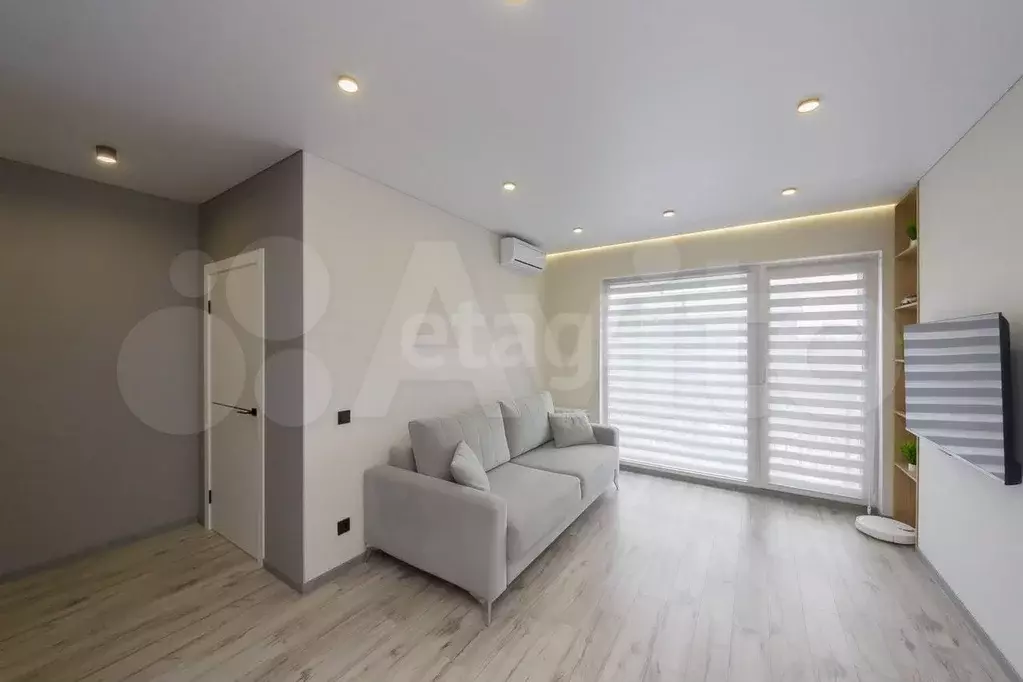 2-к. квартира, 60,9 м, 2/6 эт. - Фото 1
