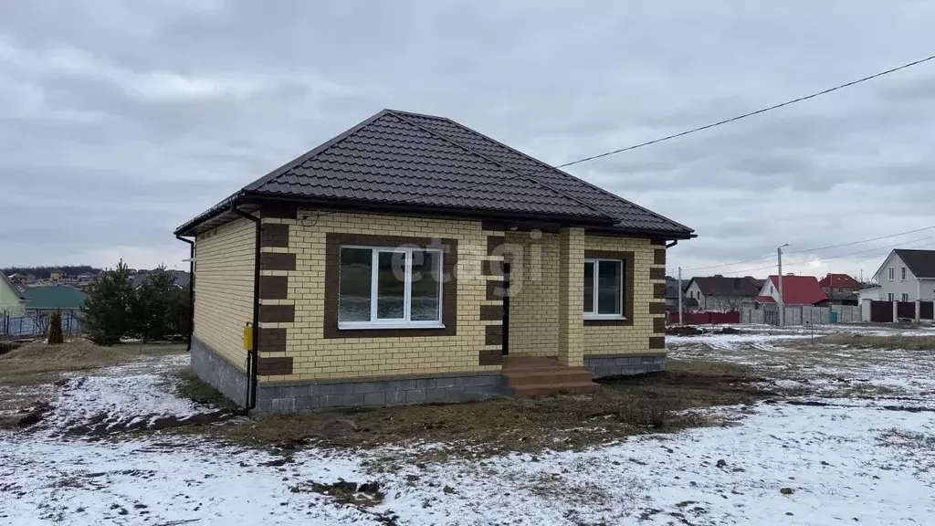 Дом в Белгородская область, Белгородский район, пос. Майский просп. ... - Фото 0