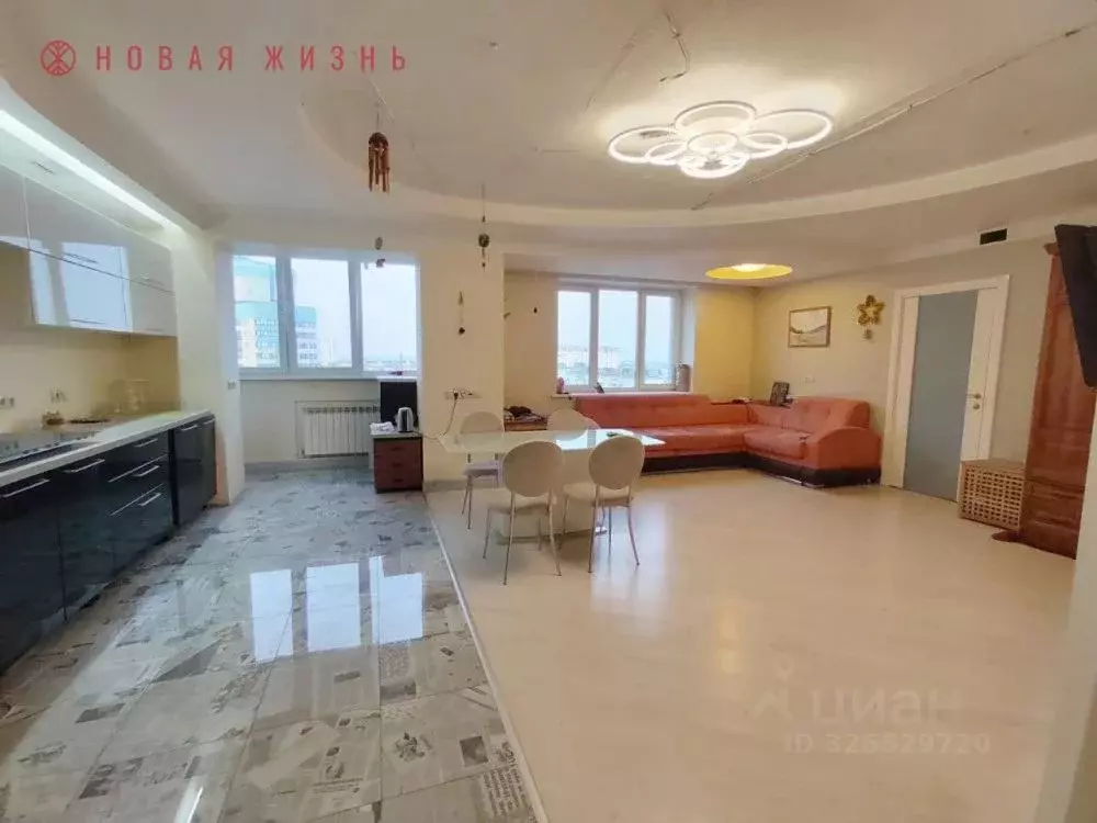 3-к кв. Самарская область, Самара Молодежная ул., 10 (94.8 м) - Фото 1