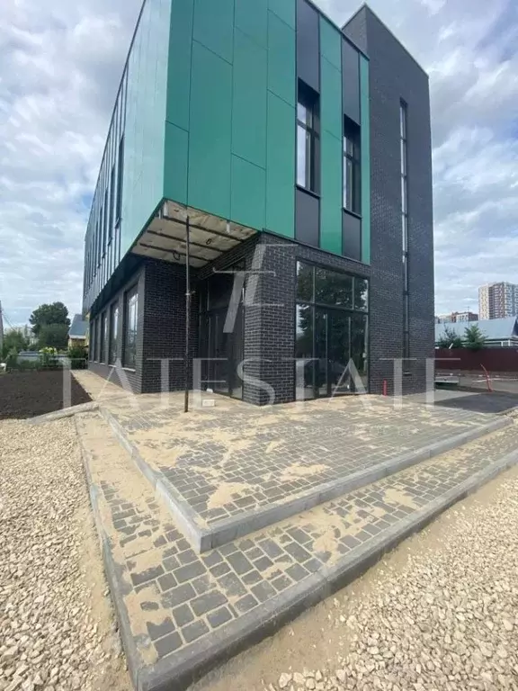 Помещение свободного назначения в Татарстан, Казань ул. Родины, 15а ... - Фото 1