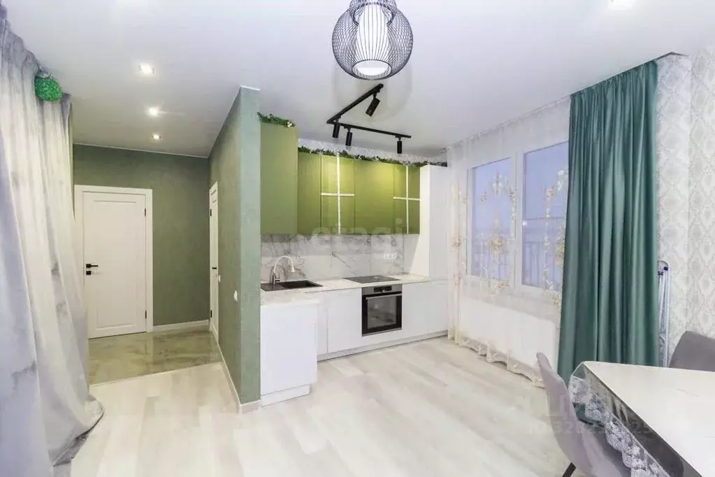 1-к кв. Тюменская область, Тюмень ул. Фармана Салманова, 3 (41.0 м) - Фото 1