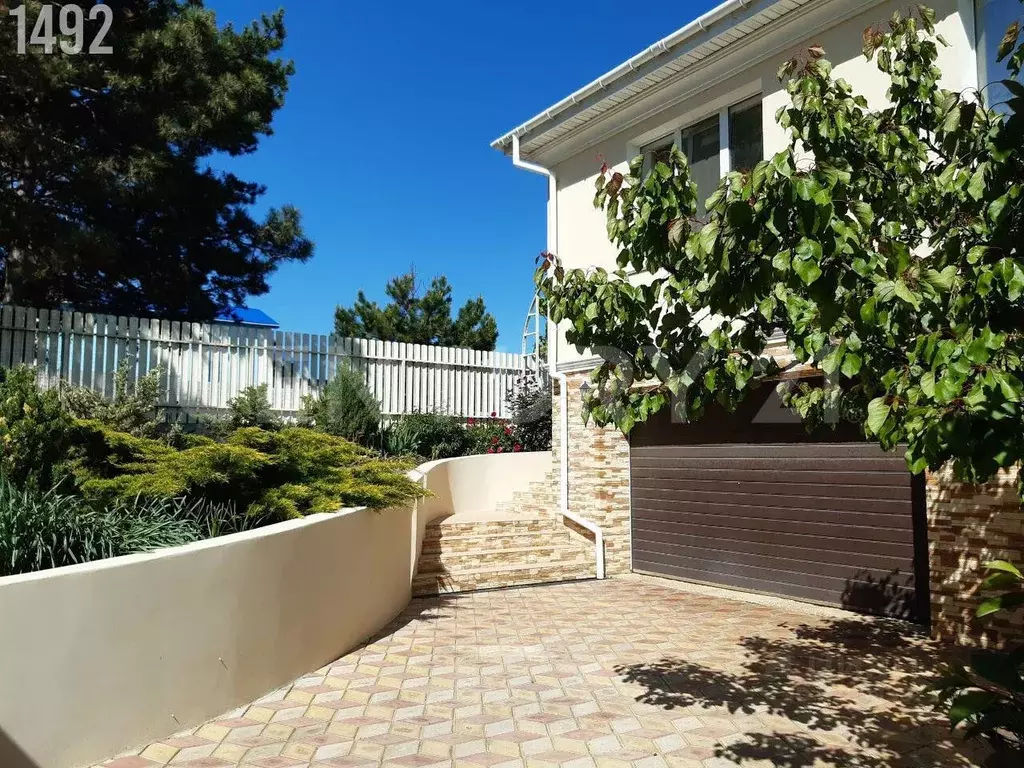 Дом в Севастополь ул. Почетная, 1 (175 м) - Фото 2